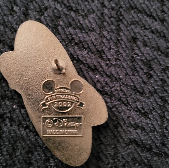 Disney Pin - Picture 2 of 2